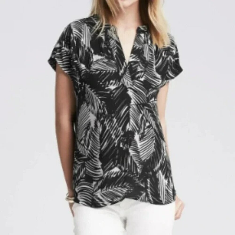Banana Republic Popover Blouse, Black/White Palm Leaf Print, Size Large